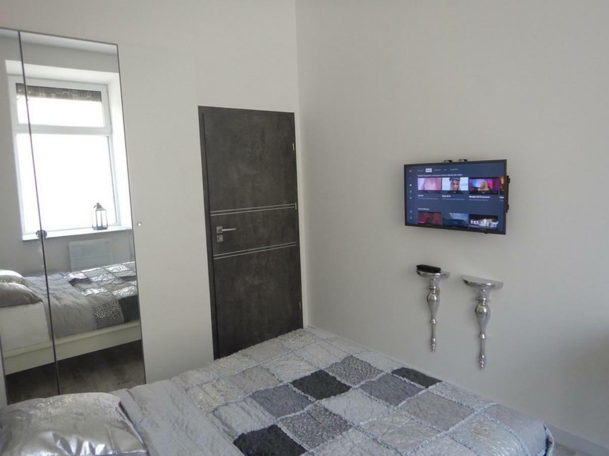 Apartamenty Centrum Z Wanna Dwuosobowa Piotrków Trybunalski Dış mekan fotoğraf